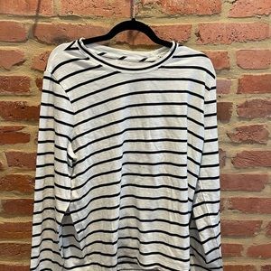 J crew NWT basic long sleeve tee